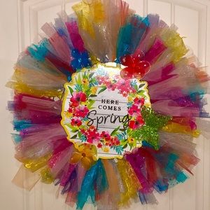 Spring Tulle Wreath